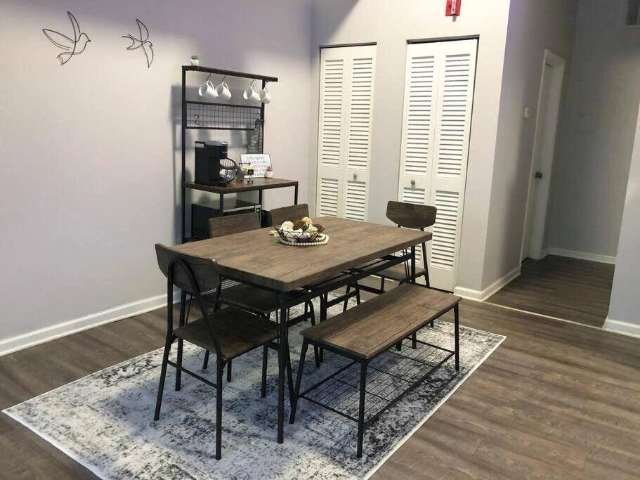 Apartament Downtown Cleveland -Modern First Floor Unit Zewnętrze zdjęcie