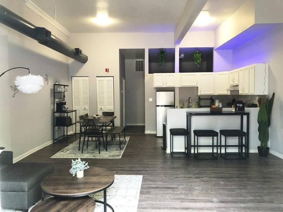 Apartament Downtown Cleveland -Modern First Floor Unit Zewnętrze zdjęcie